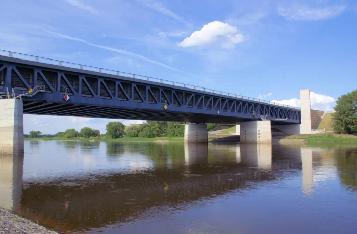 magdeburg water bridge
