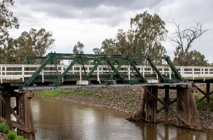 warroobridge